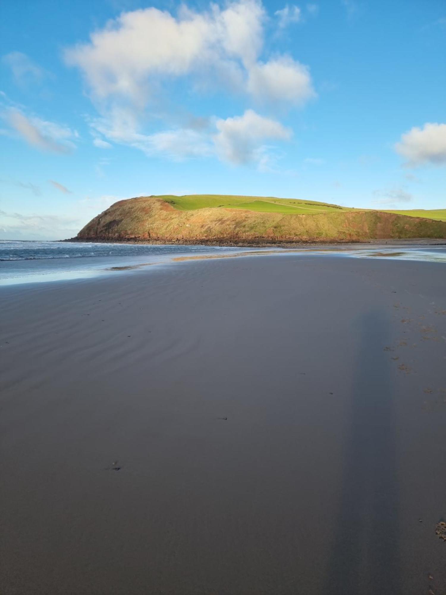 Impeccable Beachfront 2-Bed Cottage In St Bees Zewnętrze zdjęcie