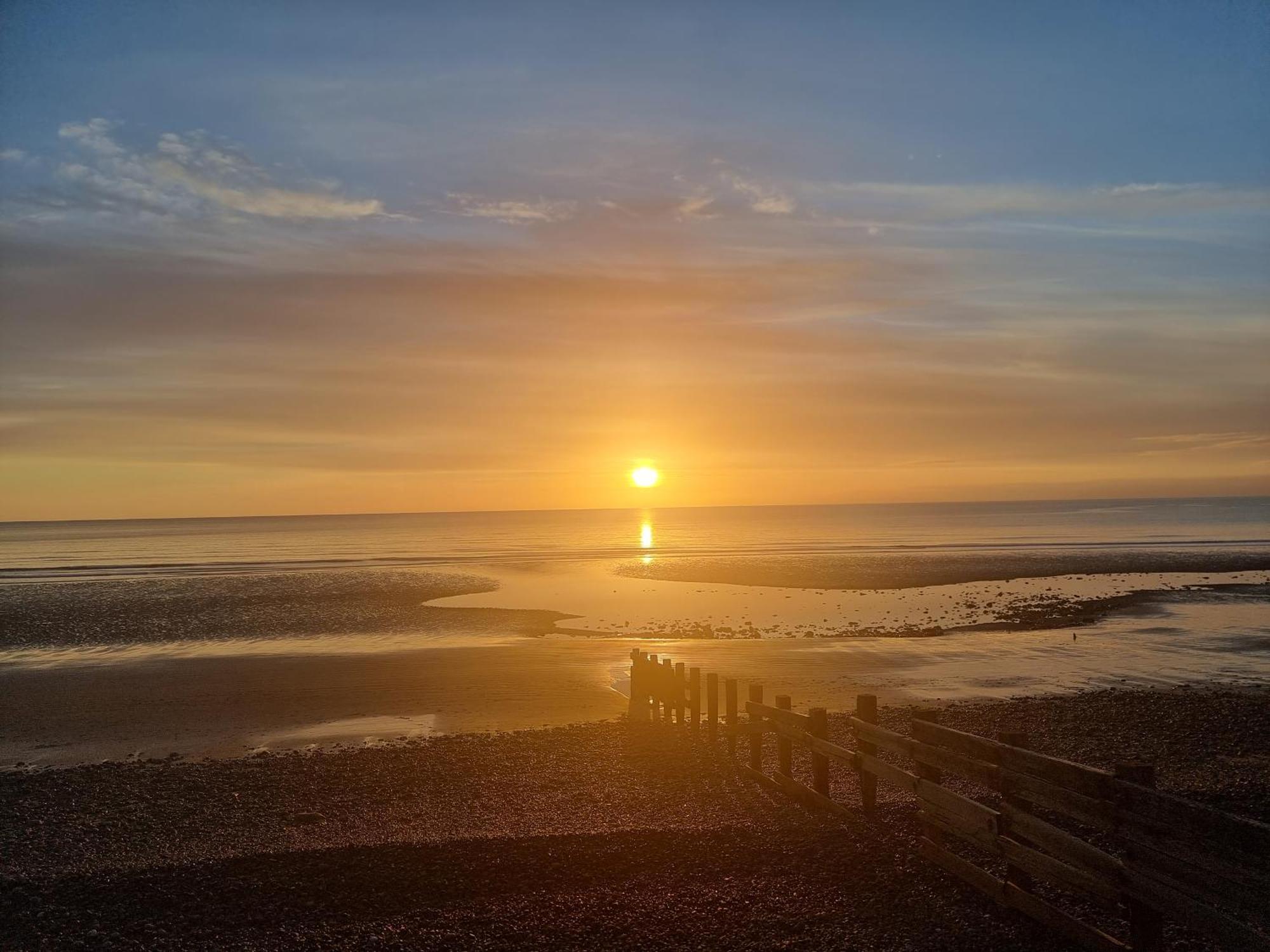 Impeccable Beachfront 2-Bed Cottage In St Bees Zewnętrze zdjęcie